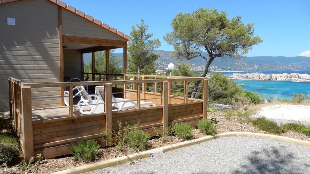 Camping Le Camp Du Domaine 博尔马斯·莱斯·米默萨斯 客房 照片