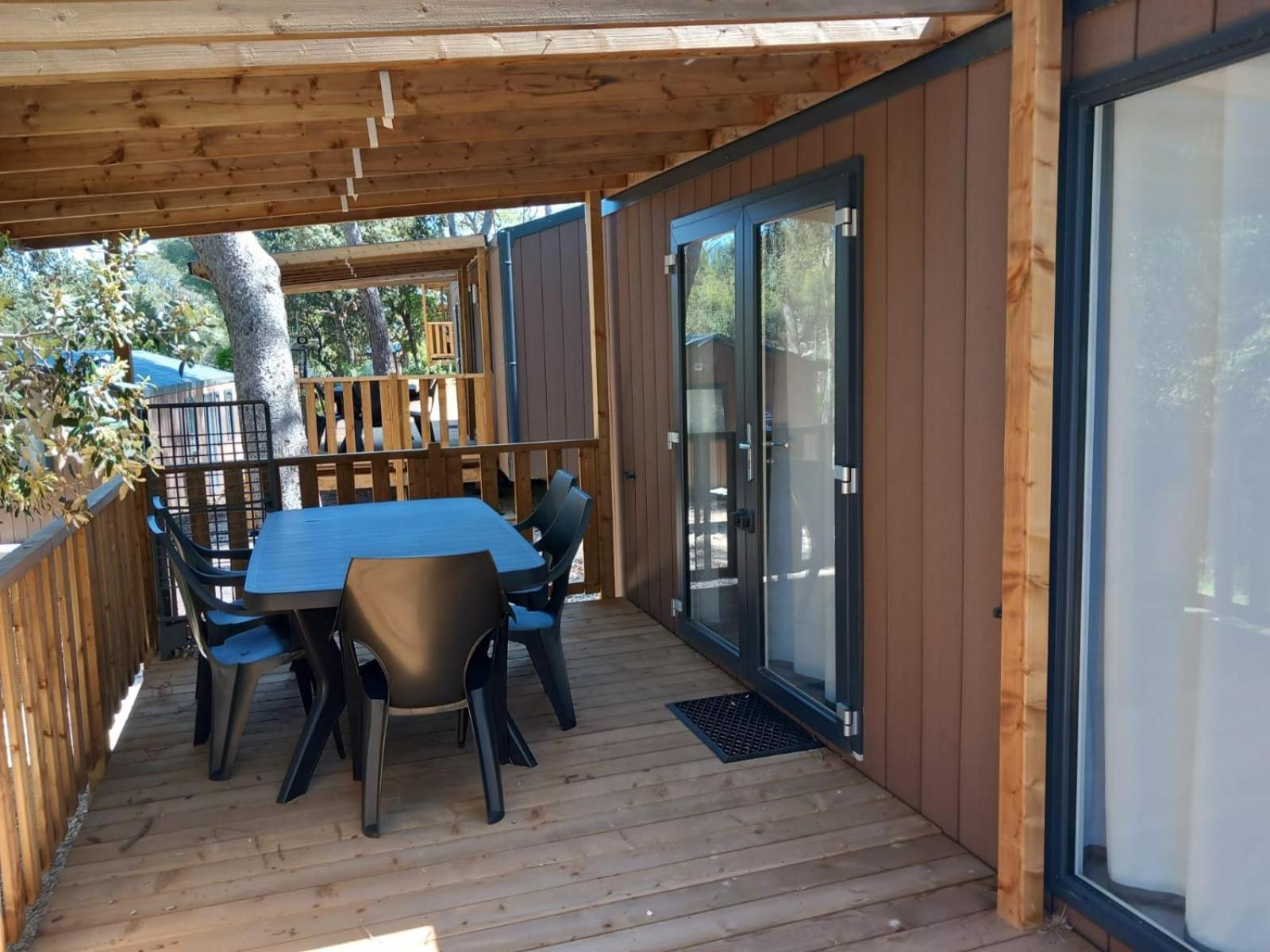 Camping Le Camp Du Domaine 博尔马斯·莱斯·米默萨斯 客房 照片